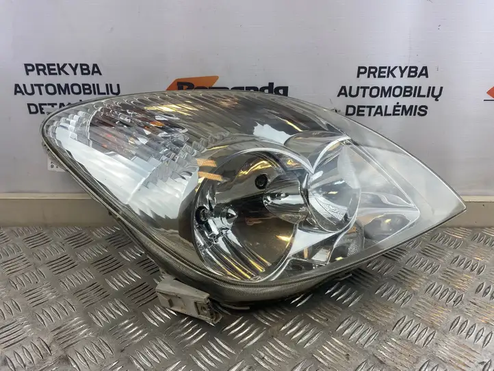 Toyota Corolla Verso E121 (2001 - 2004) 9922679004 Передняя фара — фото 1