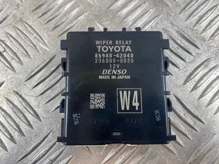 Toyota RAV 4 (XA50) (2018 - ) 8594042040 Реле стеклоочистителей — фото 7
