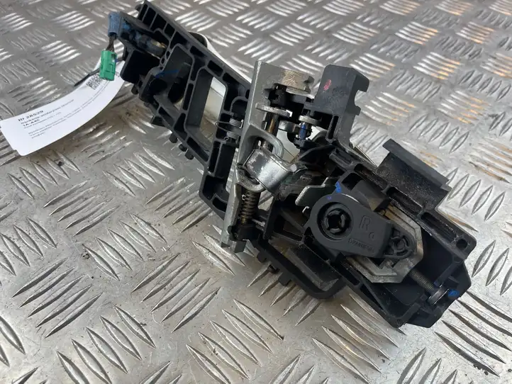 Ford Ecosport (2013 - 2018) 8A61A224A36 Наружная ручка двери — фото 6