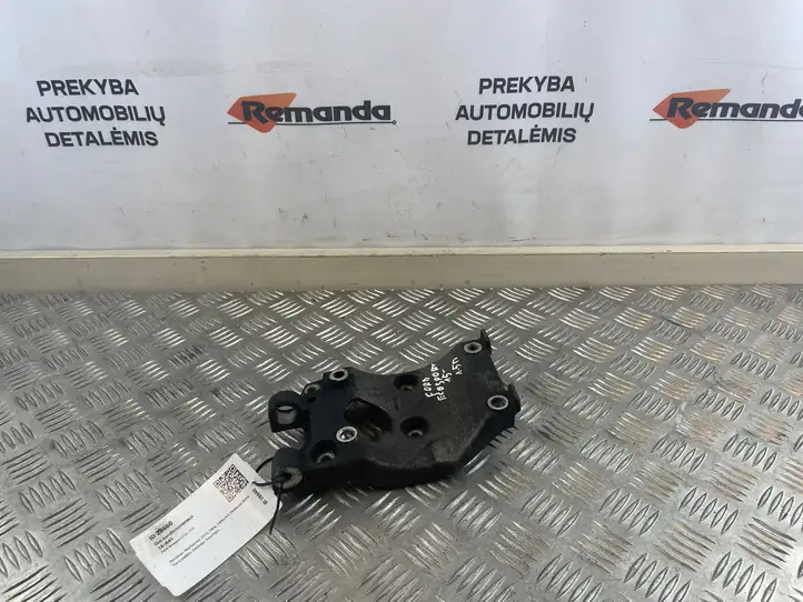 Ford Ecosport (2013 - 2018) AV2Q8D611AB Кронштейн компрессора кондиционера воздуха — фото 1