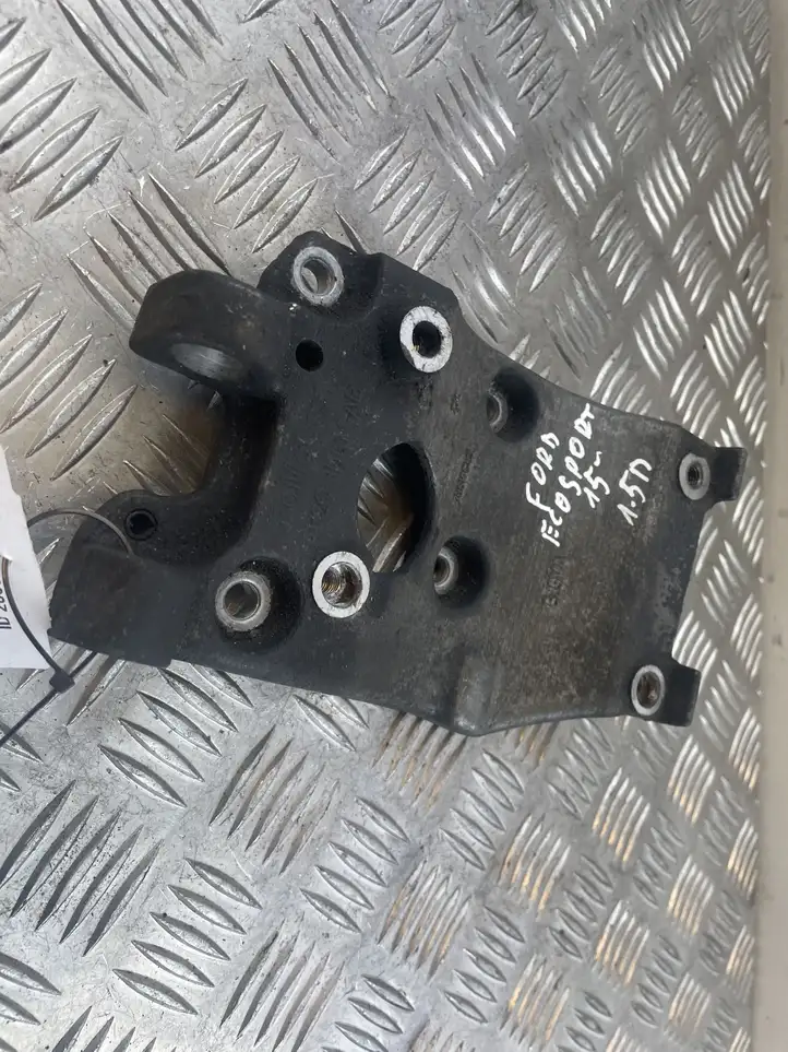 Ford Ecosport (2013 - 2018) AV2Q8D611AB Кронштейн компрессора кондиционера воздуха — фото 4