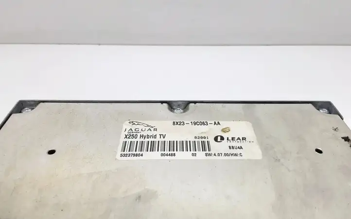Jaguar XF X250 (2007 - 2015) 8X2319C063AA Модуль управления видео — фото 2