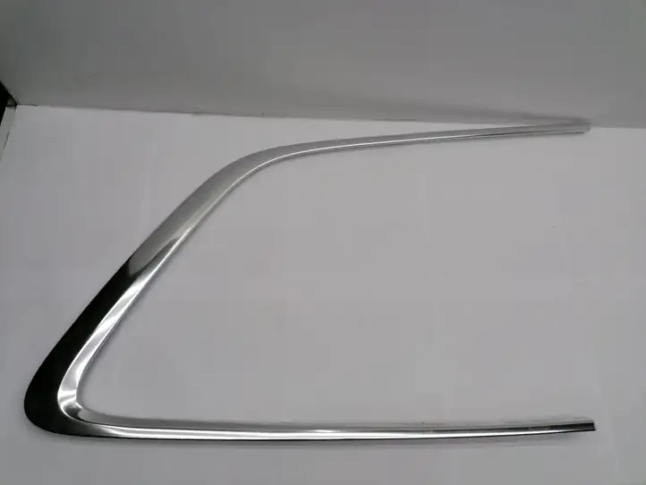 Volvo XC90 (2014 - 2019) 31371236 Облицовка заднего бокового стекла — фото 1