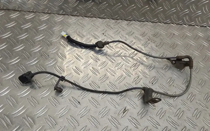 Toyota Corolla Verso AR10 (2004 - 2009) Проводка заднего датчика ABS — фото 3