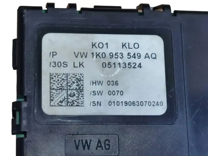 Volkswagen Golf V (2003 - 2009) 1K0953549AQ Датчик угла поворота руля — фото 3