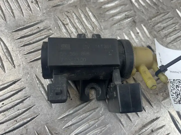 Opel Zafira C (2014 - 2016) 55566898 Соленоид турбины — фото 3