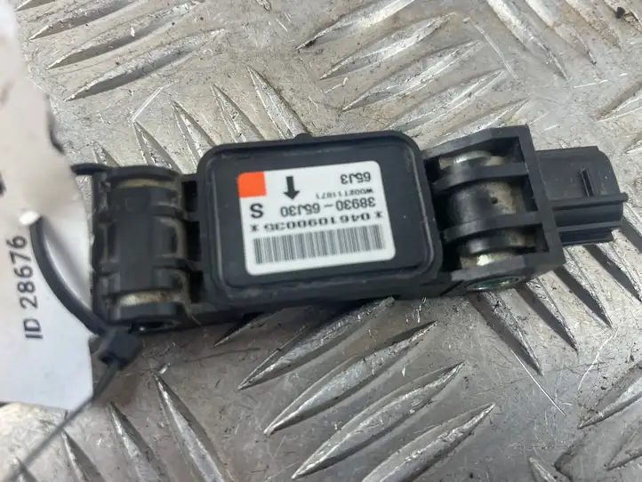 Suzuki Grand Vitara II (2005 - 2008) 3893065J30 Датчик удара SRS — фото 2