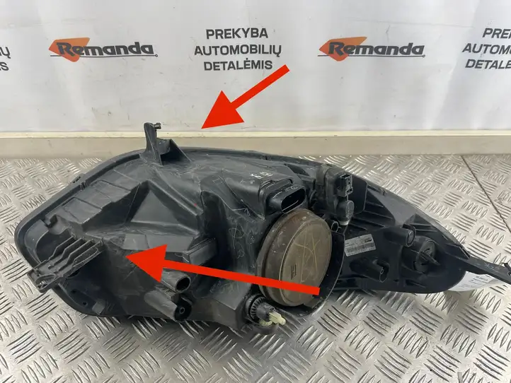 Ford Ecosport (2013 - 2018) CN1513W030CG Передняя фара — фото 4