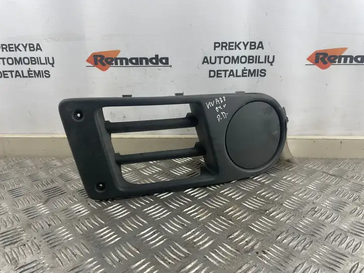 Opel Vivaro (2001 - 2006) 8200113991 Решетка противотуманной фары — фото 1