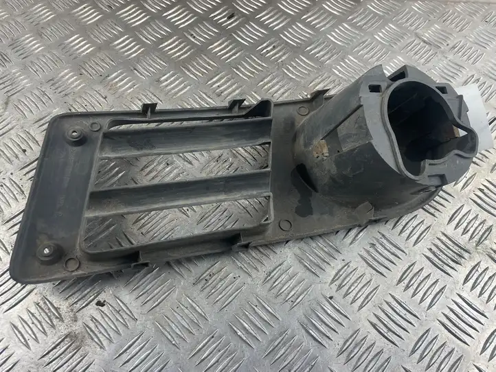 Opel Vivaro (2001 - 2006) 8200113991 Решетка противотуманной фары — фото 4