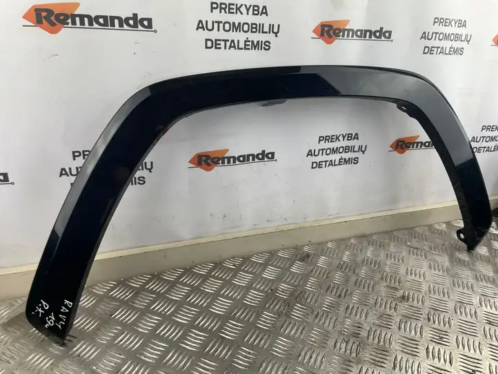 Toyota RAV 4 (XA50) (2018 - ) 7560242170C0 Накладка колесной арки — фото 2