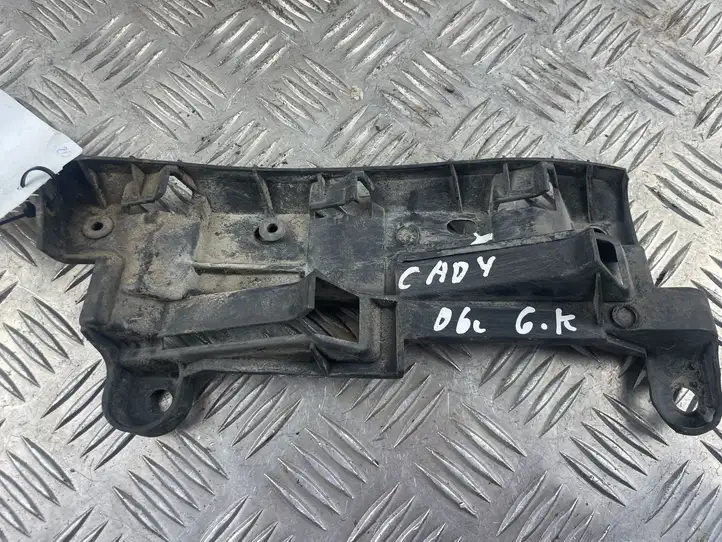 Volkswagen Caddy (2004 - 2010) 2K0807394 Кронштейн заднего бампера — фото 7