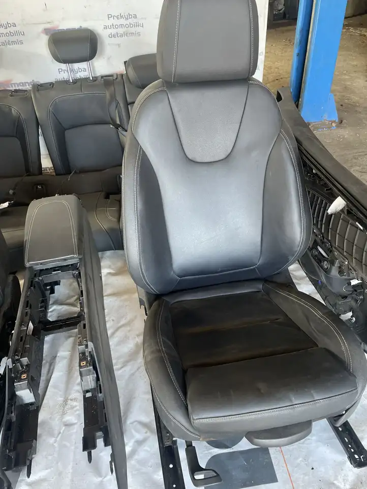 Opel Insignia B (2017 - ) Комплект салона — фото 4
