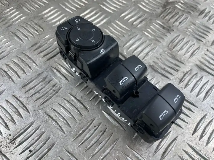 Opel Insignia B (2017 - ) 84210049 Кнопка стеклоподъемников — фото 3