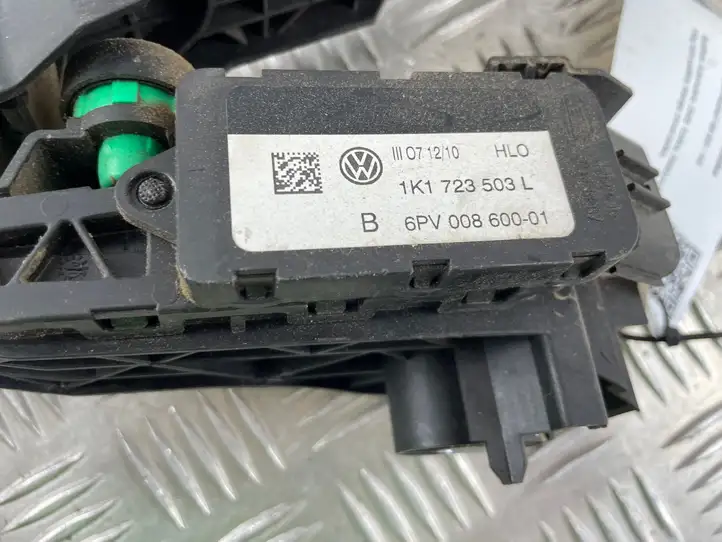 Volkswagen PASSAT B6 (2005 - 2010) 1K1723503L Педаль акселератора — фото 6