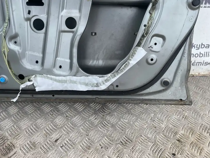 Honda CR-V (2006 - 2009) Дверь — фото 7