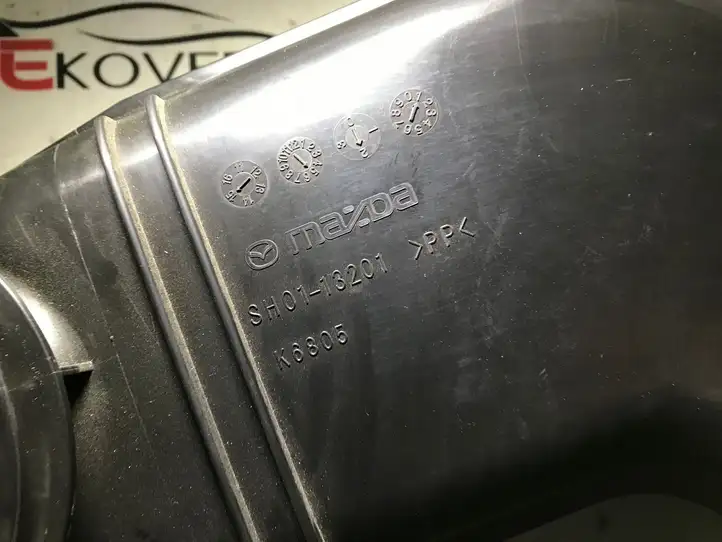(2012 - 2015) SH0113201 Корпус воздушного фильтра — фото 4
