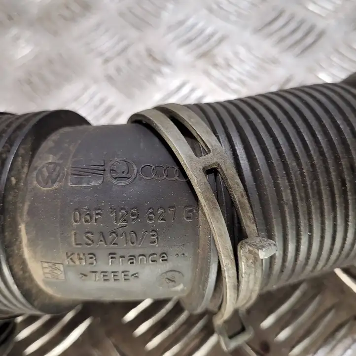 Volkswagen PASSAT B6 (2005 - 2010) 06F129627G Патрубок турбины — фото 2