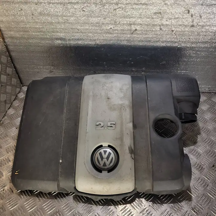 Volkswagen Jetta V (2005 - 2010) 07K129601G Крышка двигателя декоративная — фото 3