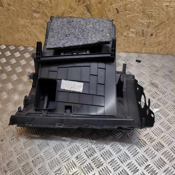 Renault Scenic III - Grand scenic III (2009 - 2016) 681080026R Бардачок в сборе — фото 3