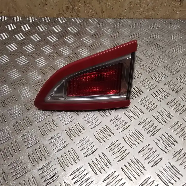 Renault Scenic III - Grand scenic III (2009 - 2016) 268550018R Задний фонарь в крышке багажника — фото 1
