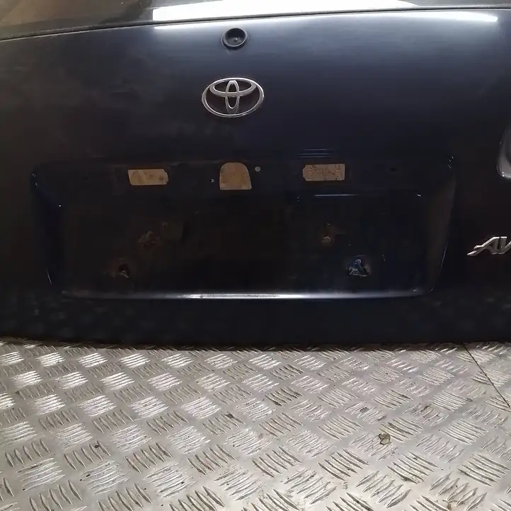 Toyota Avensis T220 (2000 - 2003) Крышка багажника — фото 2