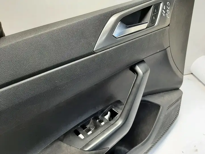 Volkswagen Polo VI (2015 - 2019) 2G4867011AA Обшивка передней двери — фото 6