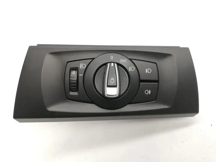 BMW 3 E90 E91 (2005 - 2012) 9169405 Включатель фонарей — фото 1