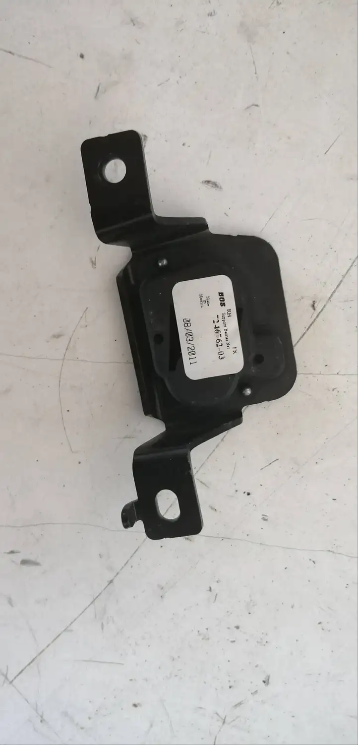 BMW X3 F25 (2010 - 2017) 724676203 Прочая отделка багажника — фото 2