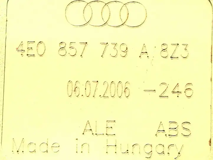Audi A8 S8 D3 4E (2005 - 2007) 4E0857739A Замок заднего ремня — фото 4