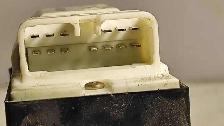 Toyota Yaris Verso (1999 - 2005) 8482052090 Блок кнопок стеклоподъемников — фото 2