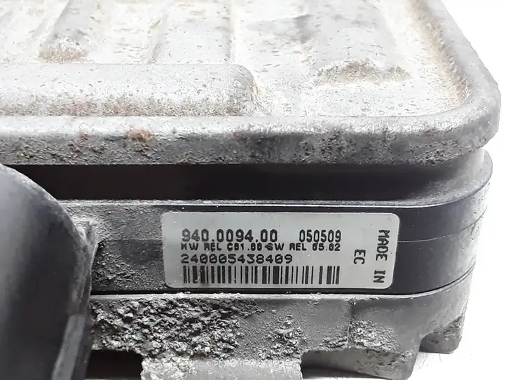 Volvo V70 (2007 - 2013) 940009400 Реле вентилятора охлаждения — фото 3