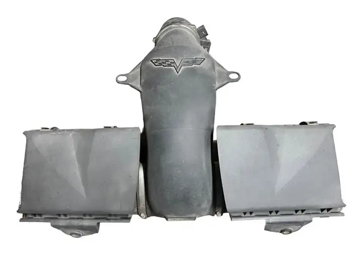 Chevrolet Corvette C6 (2004 - 2014) 15298964 Корпус воздушного фильтра — фото 1