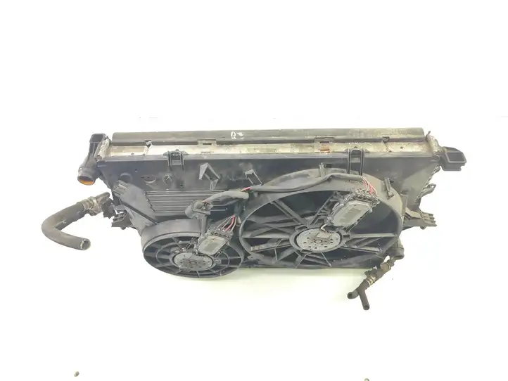 Audi Q7 4L (2005 - 2009) 7L0959455 Радиатор охлаждающей жидкости двигателя — фото 17