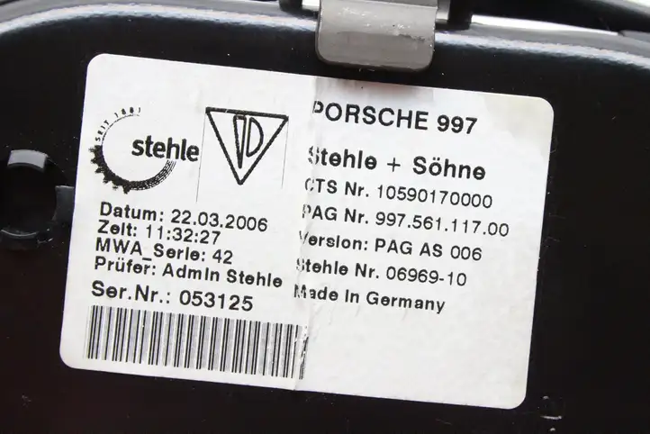 Porsche 997 (2004 - 2012) 99756111700 Замок складной крыши — фото 4