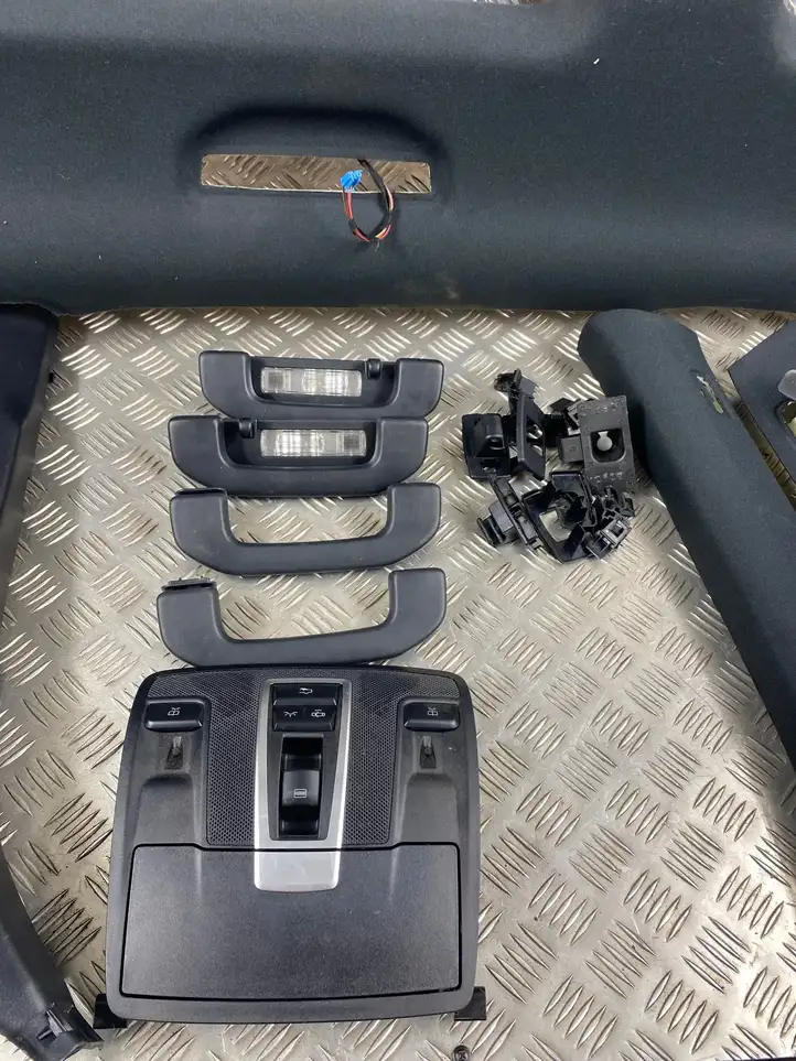 Mercedes-Benz GLE W166/C292 (2015 - 2019) Комплект потолочной обшивки — фото 11