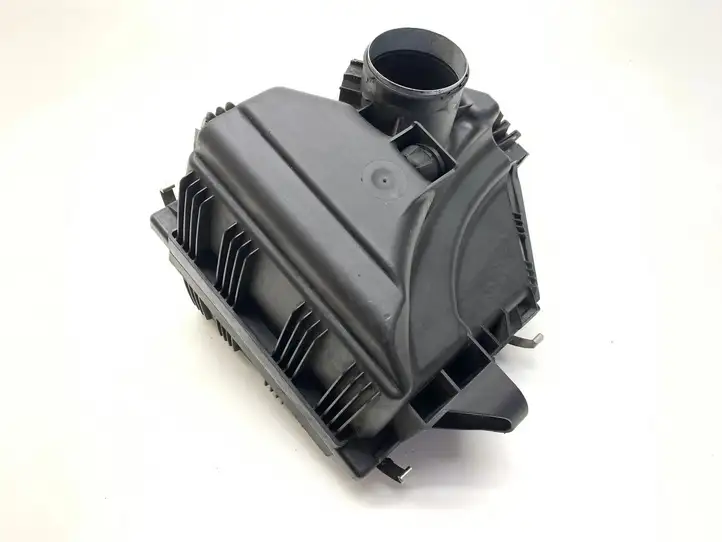 BMW X3 F25 (2010 - 2017) 760187103 Корпус воздушного фильтра — фото 3
