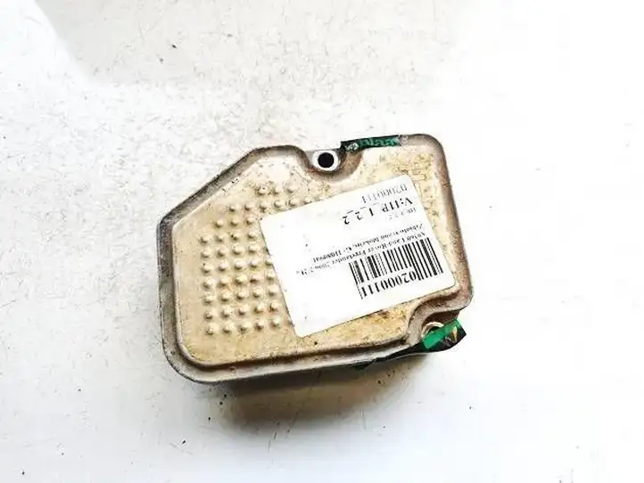 Land Rover Freelander 2 - LR2 (2006 - 2010) 11080901 Электродвигатель заднего редуктора — фото 1