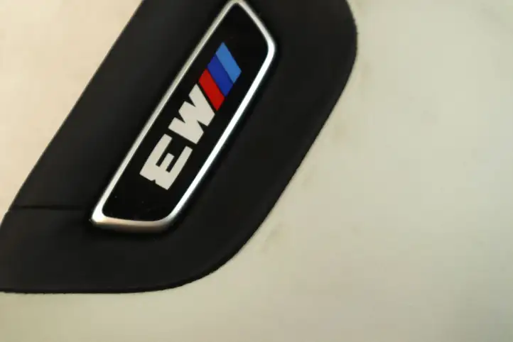 BMW M3 G80 (2020 - ) 8067319 Подголовник переднего сиденья — фото 7