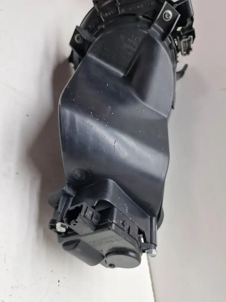 Ford C-MAX II (2010 - 2015) FM5810C738AD электрический вентилятор батареи автомобиля — фото 3