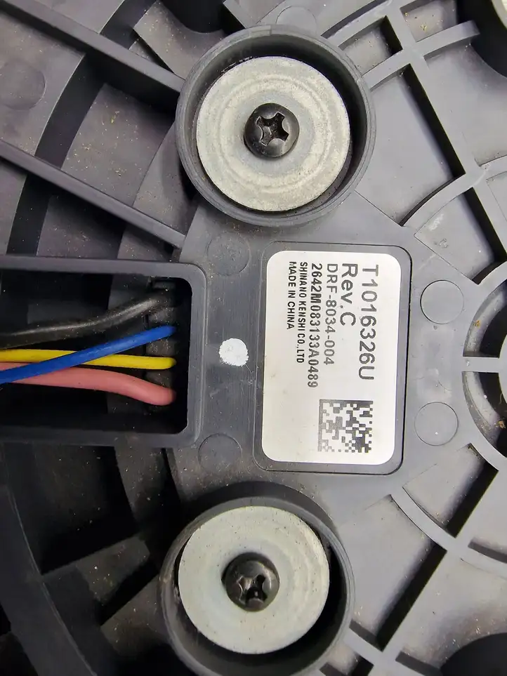 Ford C-MAX II (2010 - 2015) FM5810C709CA электрический вентилятор батареи автомобиля — фото 4