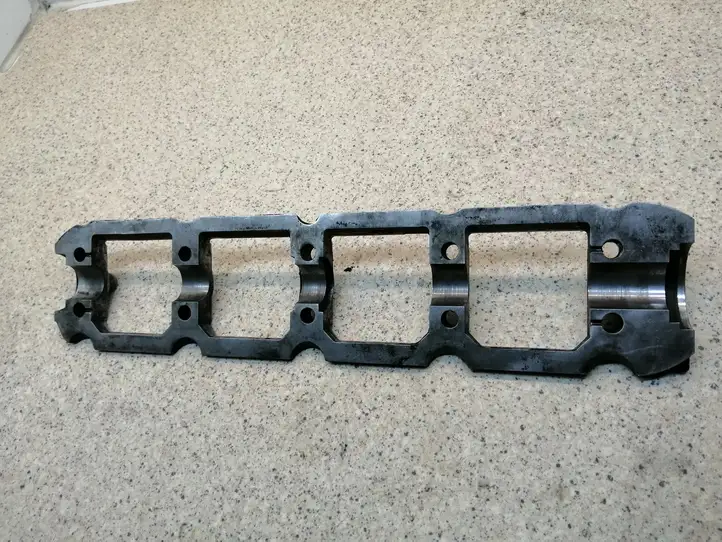 Opel Vivaro (2001 - 2006) 035929 Крышка распределительного вала — фото 1