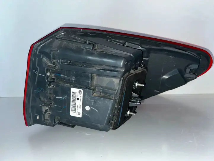 BMW X6 F16 (2014 - 2017) 7314861-05 Комплект задних фонарей — фото 12