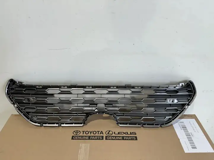 Toyota RAV 4 (XA50) (2018 - ) 531120R160 Вентиляционная решетка кузова — фото 1