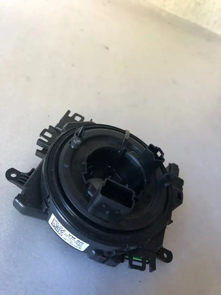 Skoda Kamiq (2019 - ) 5q0953569c Контактное кольцо SRS — фото 3