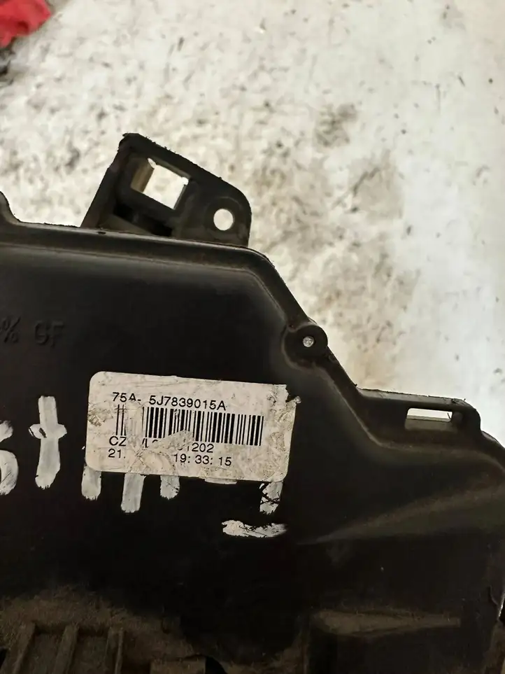 Skoda Roomster (5J) (2006 - 2010) 5j7839015a Замок задней двери — фото 3