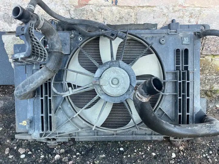 Toyota Corolla E140 E150 (2007 - 2013) 8925712010 Реле вентилятора охлаждения — фото 1