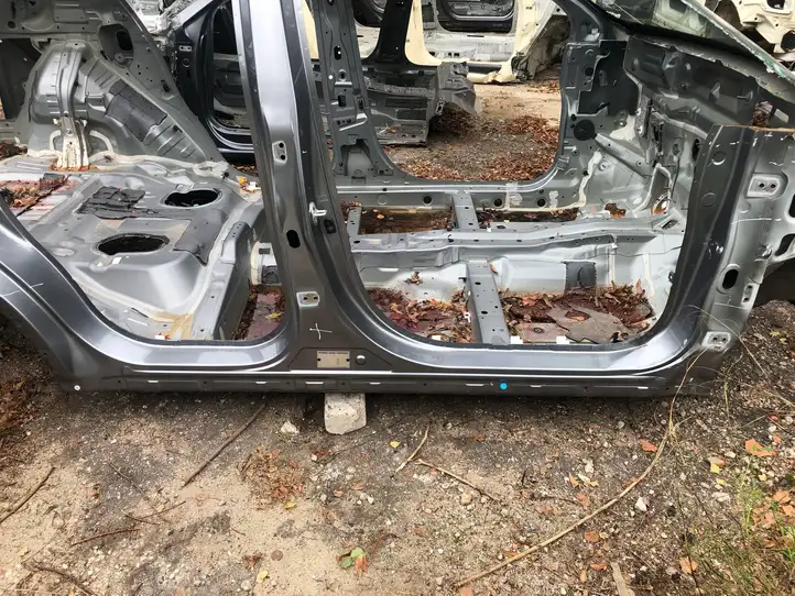 Mitsubishi Eclipse Cross (2018 - ) Передний порог кузова — фото 3