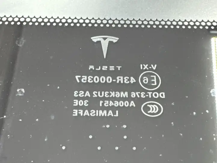 Tesla Model S (2012 - 2016) 43R000357 Панорамная крыша / стеклянный люк — фото 8