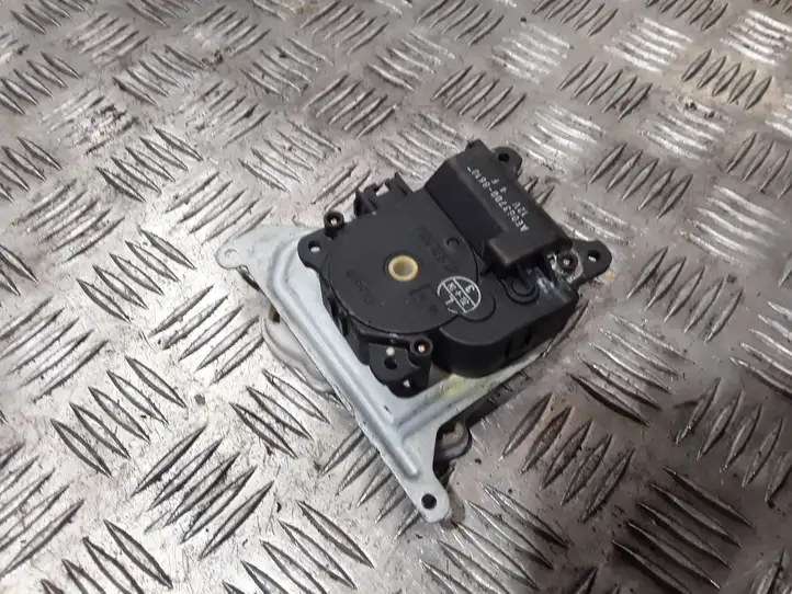 Toyota Avensis T250 (2003 - 2006) 0637008610 Двигатель задвижки потока воздуха — фото 1